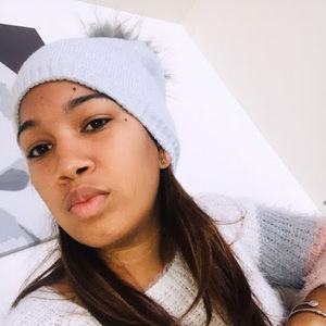 Meet your Posher, Michel.